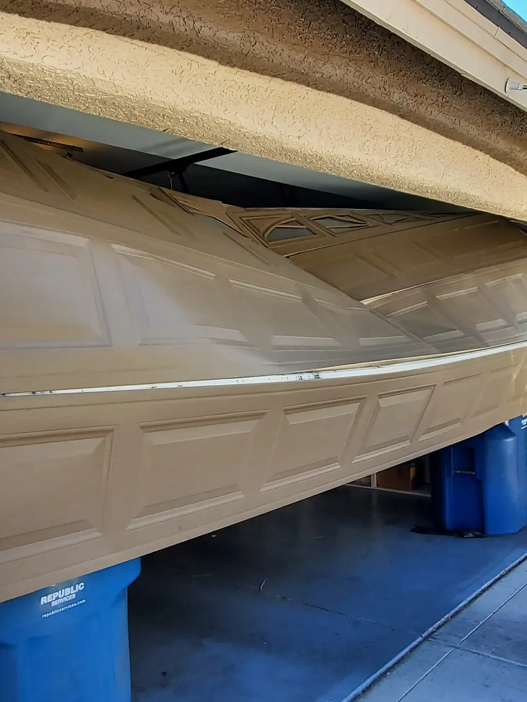 broken garage door panels dallas tx